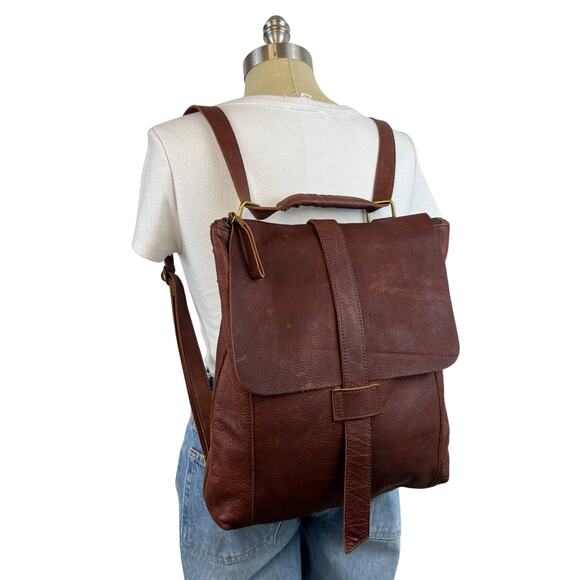 Duluth Trading Co Lifetime Leather Genuine Pebbled Leather Convertible Backpack - Picture 1 of 10
